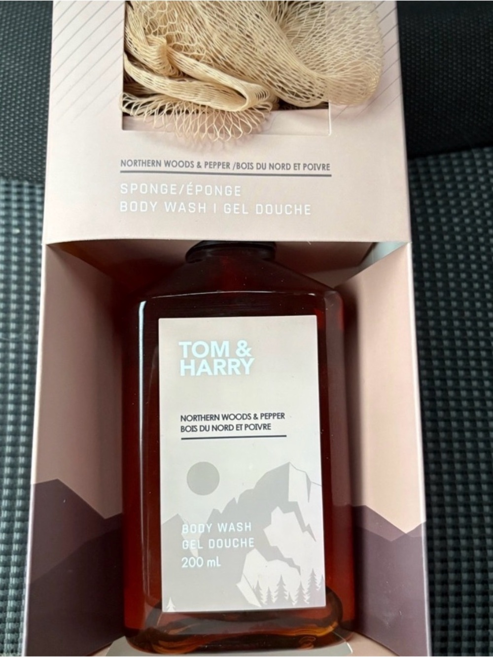 2/$25💌 Northern Woods & Pepper Body Wash - Brown